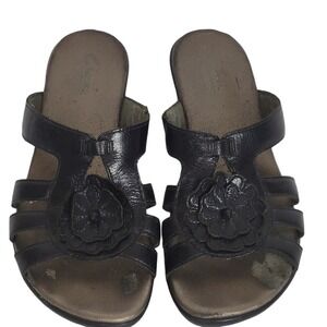 Clarks Women's Black Leather Flower Wedge‎ Sandals Size 6.5M